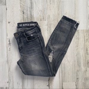 Cotton On Ripped Skinny Jeans Women 4 Black Distressed 7/8 Raw Hem Mid Rise